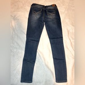 Blue skinny jeans